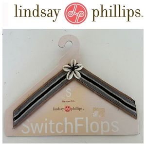 NWT LINDSAY PHILLIPS SEASHELL SWITCH-FLOPS SIZE SMALL “MARIANNE”